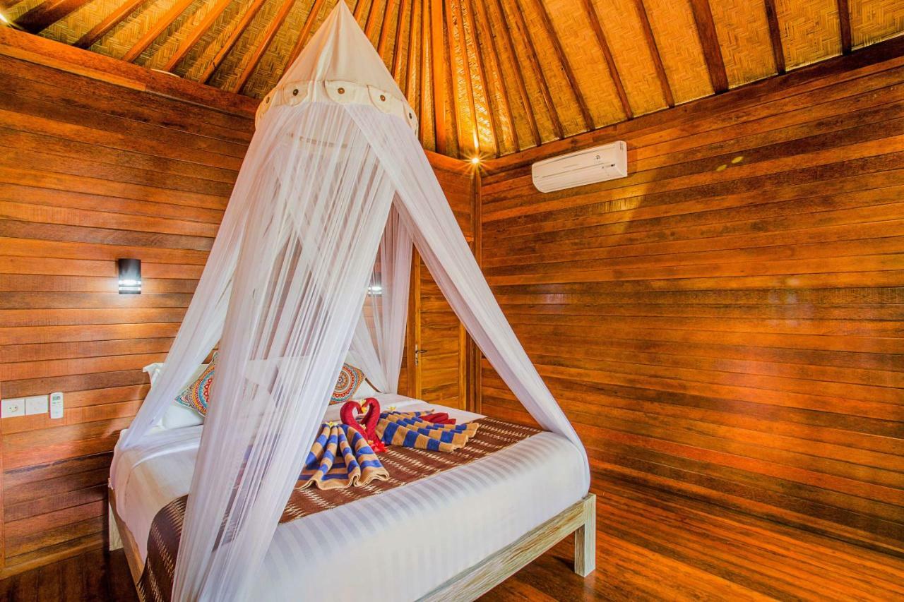 Sea Bridge Villa Ceningan Lembongan Exterior foto